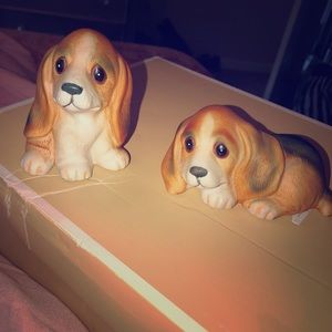 Hound Dog Figurines🐶‼️BOGO‼️